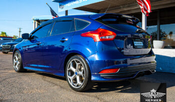 2017 Ford Focus ST Hatchback – MANUAL full