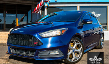 2017 Ford Focus ST Hatchback – MANUAL full