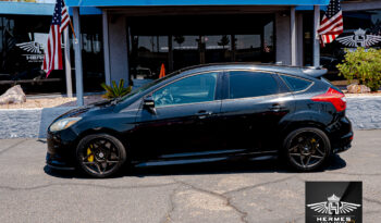 2014 Ford Focus ST Hatchback – MANUAL full