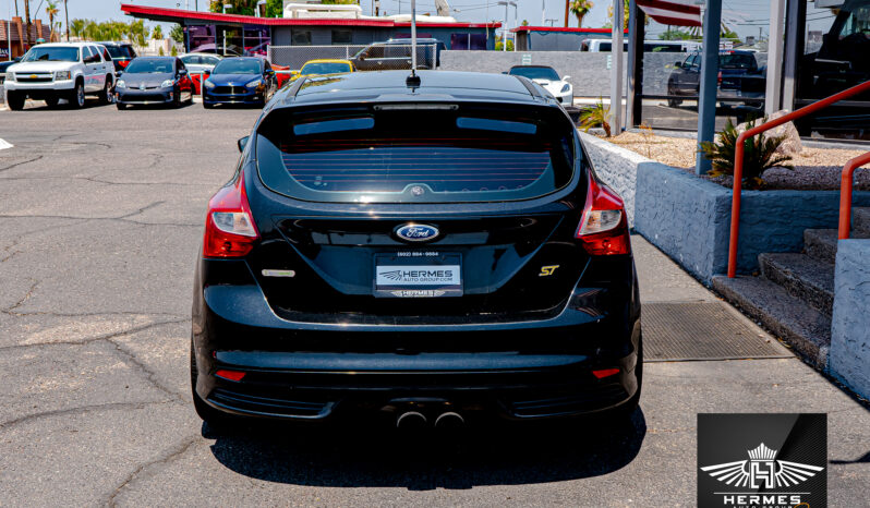 2014 Ford Focus ST Hatchback – MANUAL full