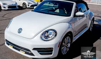 2017 Volkswagen Beetle 1.8T S Convertible 2D full