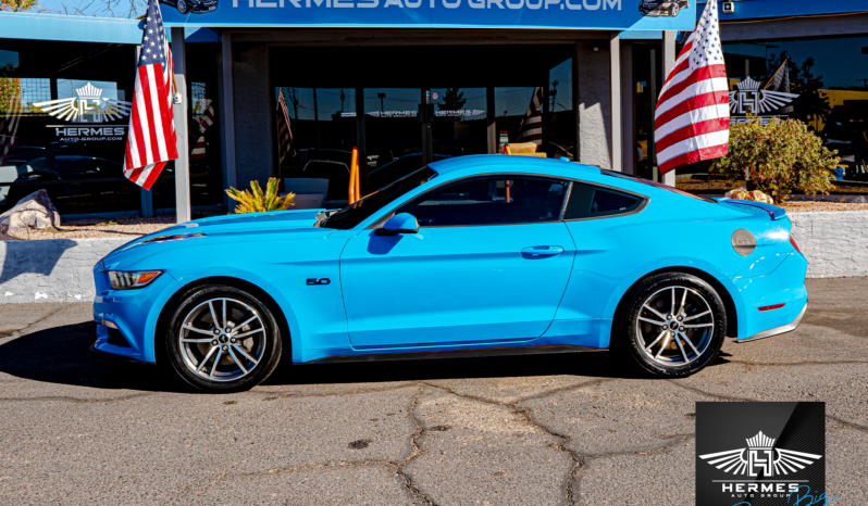 2017 Ford Mustang GT Premium Coupe – MANUAL full