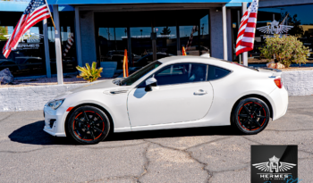 2017 Subaru BRZ Limited Coupe full