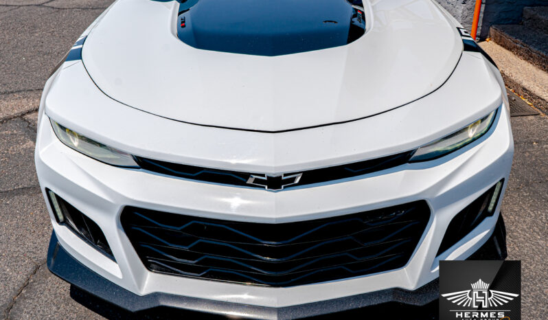 2021 Chevrolet Camaro ZL1 Coupe full