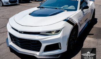 2021 Chevrolet Camaro ZL1 Coupe full