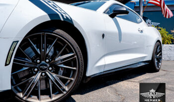 2021 Chevrolet Camaro ZL1 Coupe full