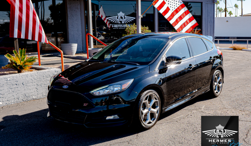 2018 Ford Focus ST Hatchback – MANUAL – MANAGER SPECIAL!!! ASK FOR NICK full