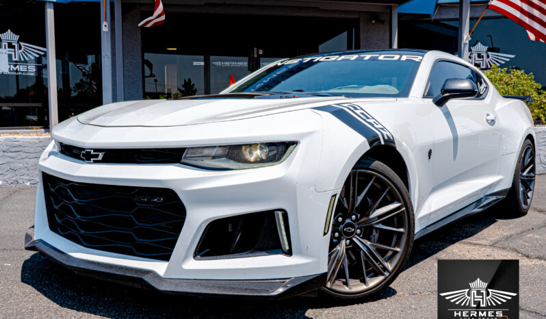 2021 Chevrolet Camaro ZL1 Coupe full