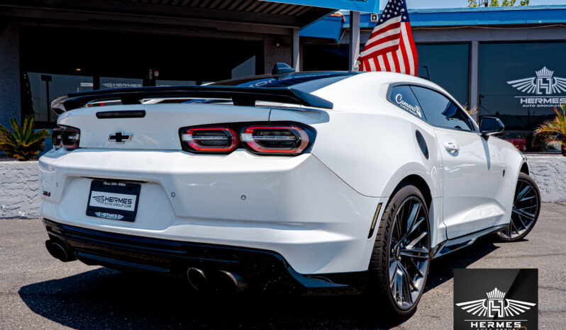 2021 Chevrolet Camaro ZL1 Coupe full