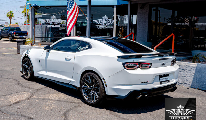 2021 Chevrolet Camaro ZL1 Coupe full