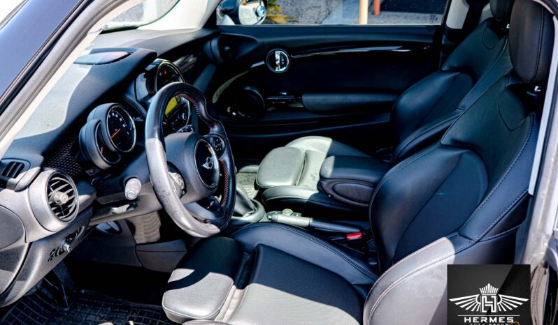 2018 MINI Hardtop 2 Door Cooper S Hatchback full