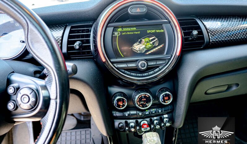 2018 MINI Hardtop 2 Door Cooper S Hatchback full