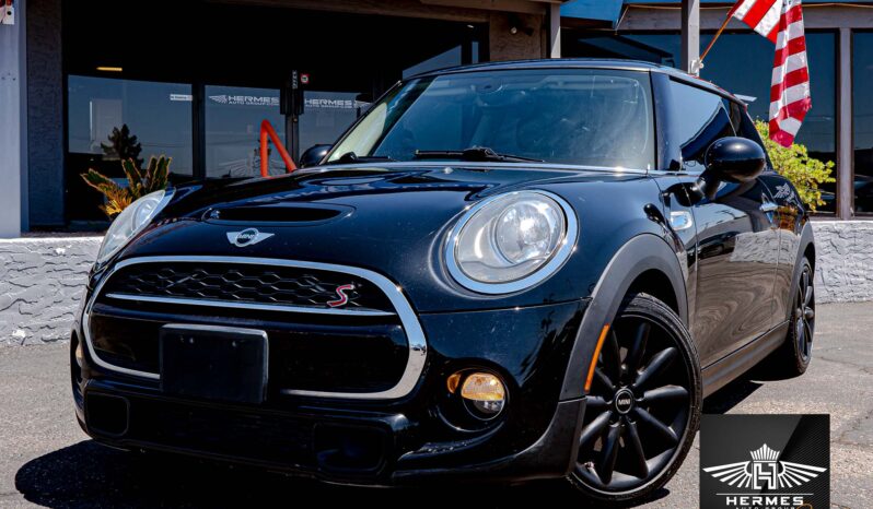 2018 MINI Hardtop 2 Door Cooper S Hatchback full