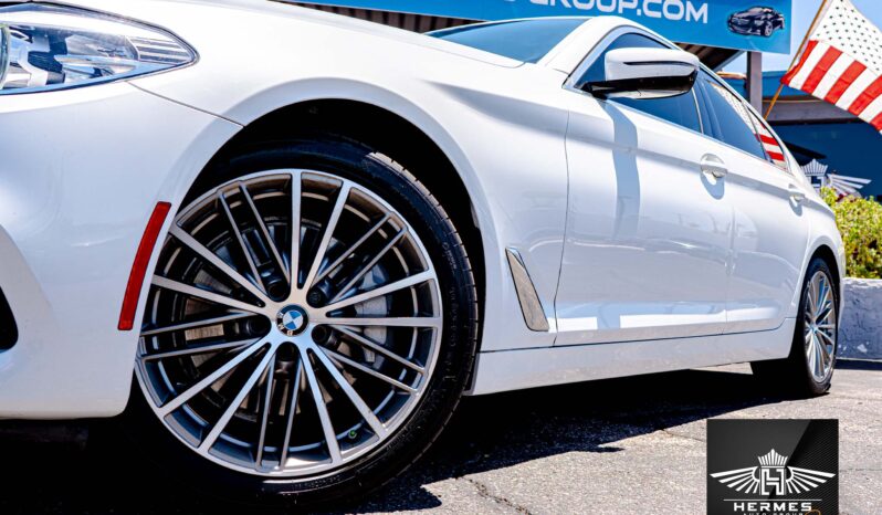 2019 BMW 5 Series 530i Sedan full