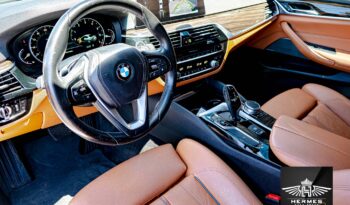 2019 BMW 5 Series 530i Sedan full