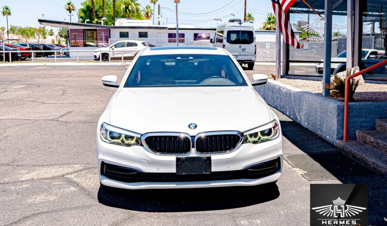 2019 BMW 5 Series 530i Sedan full