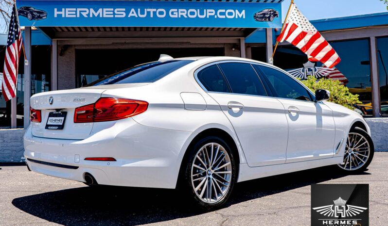 2019 BMW 5 Series 530i Sedan full