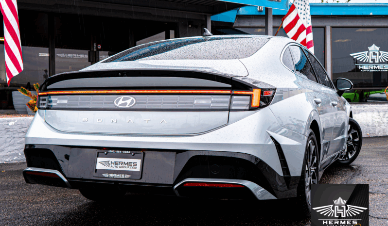 2024 Hyundai Sonata SEL Sedan full