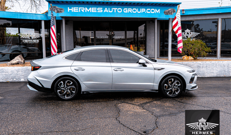 2024 Hyundai Sonata SEL Sedan full