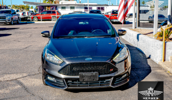 2017 Ford Focus ST Hatchback – MANUAL full