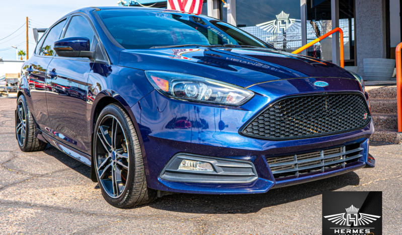 2016 Ford Focus ST Hatchback – MANUAL full
