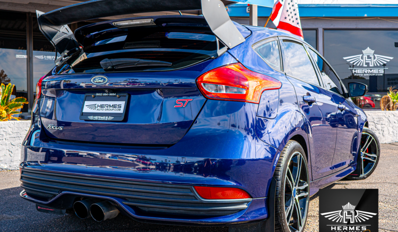 2016 Ford Focus ST Hatchback – MANUAL full