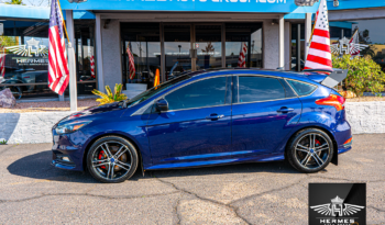 2016 Ford Focus ST Hatchback – MANUAL full