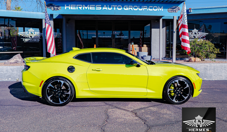 2020 Chevrolet Camaro LT RS Coupe full