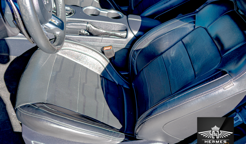 2019 Ford Mustang GT Premium Coupe full