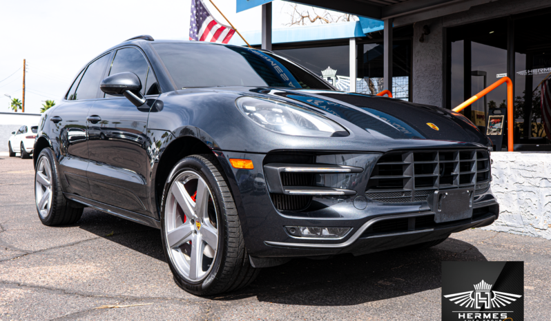 2017 Porsche Macan Turbo w/Performance Pkg Sport Utility 4D full