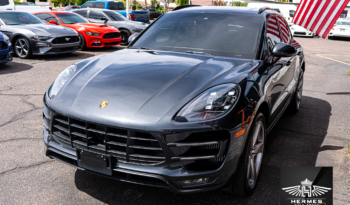 2017 Porsche Macan Turbo w/Performance Pkg Sport Utility 4D full