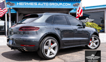2017 Porsche Macan Turbo w/Performance Pkg Sport Utility 4D full