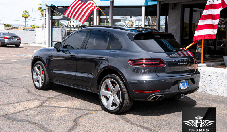 2017 Porsche Macan Turbo w/Performance Pkg Sport Utility 4D full