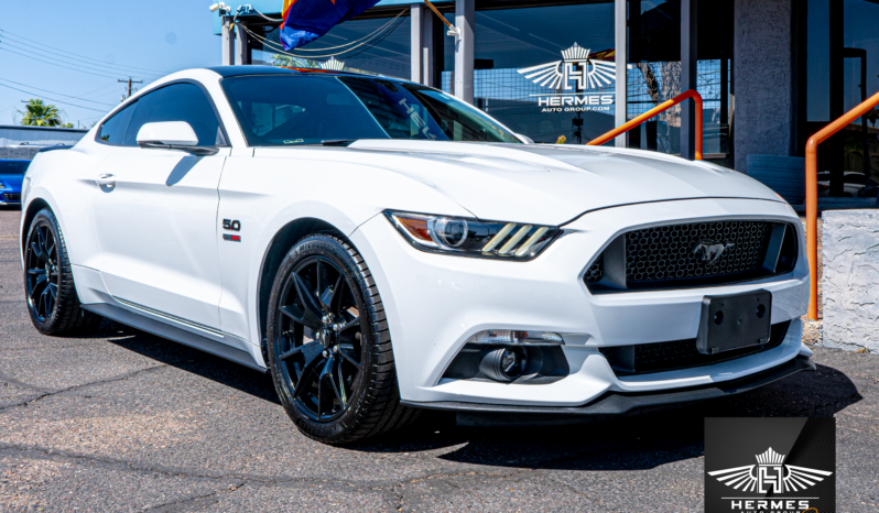 2017 Ford Mustang GT Premium Coupe full