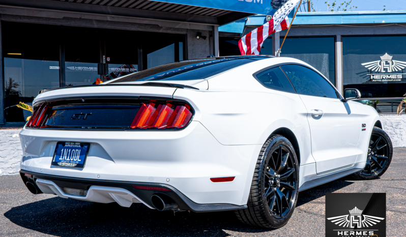 2017 Ford Mustang GT Premium Coupe full