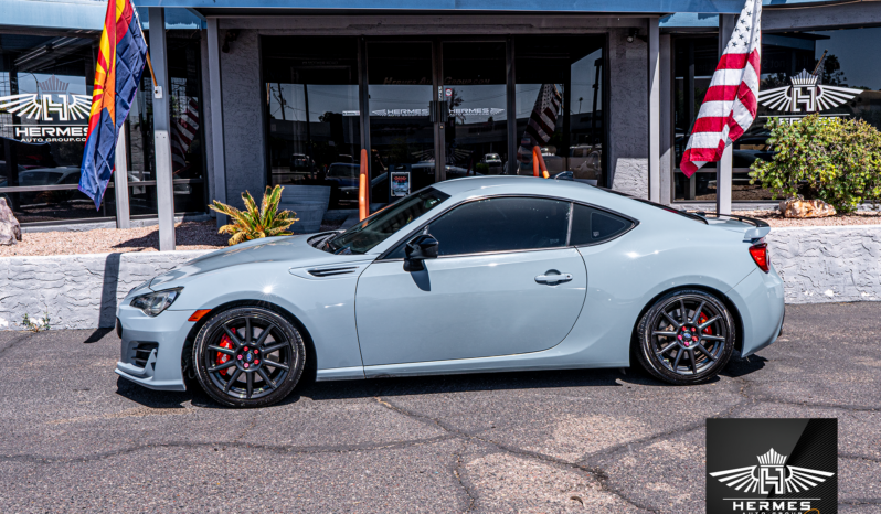 2019 Subaru BRZ Series.Gray Coupe – MANUAL full