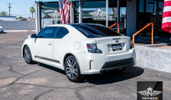 2016 Scion tC Hatchback Coupe full