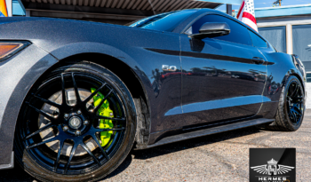 2017 Ford Mustang GT Premium Coupe – MANUAL full