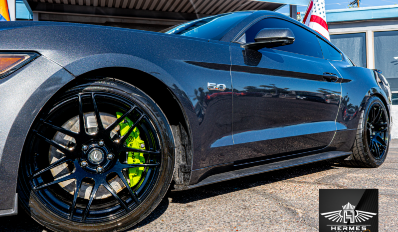 2017 Ford Mustang GT Premium Coupe – MANUAL full
