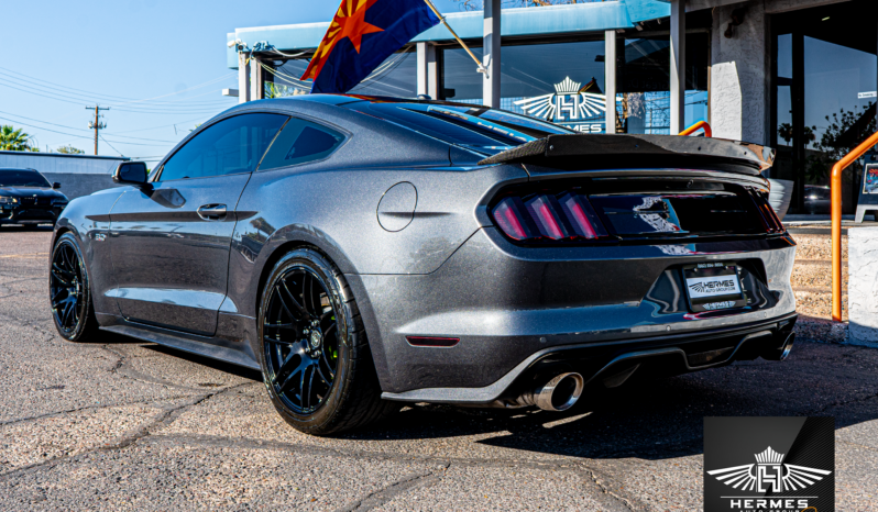 2017 Ford Mustang GT Premium Coupe – MANUAL full