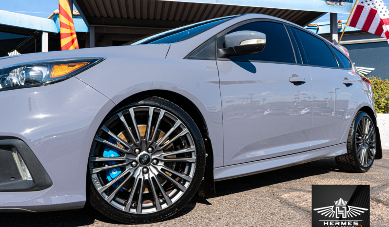 2017 Ford Focus RS Hatchback – MANUAL full