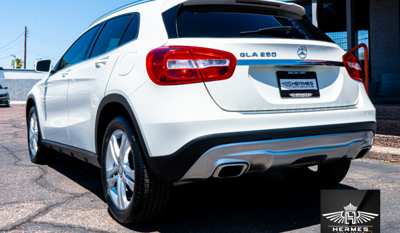 2016 Mercedes-Benz GLA 250 full