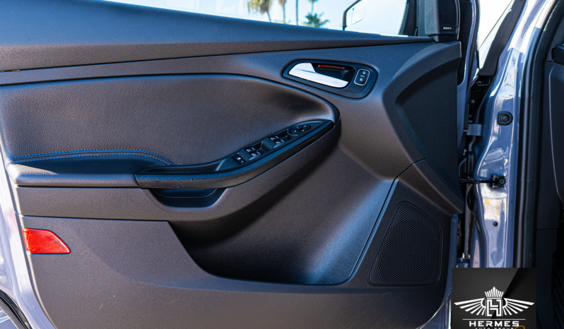 2017 Ford Focus RS Hatchback – MANUAL full