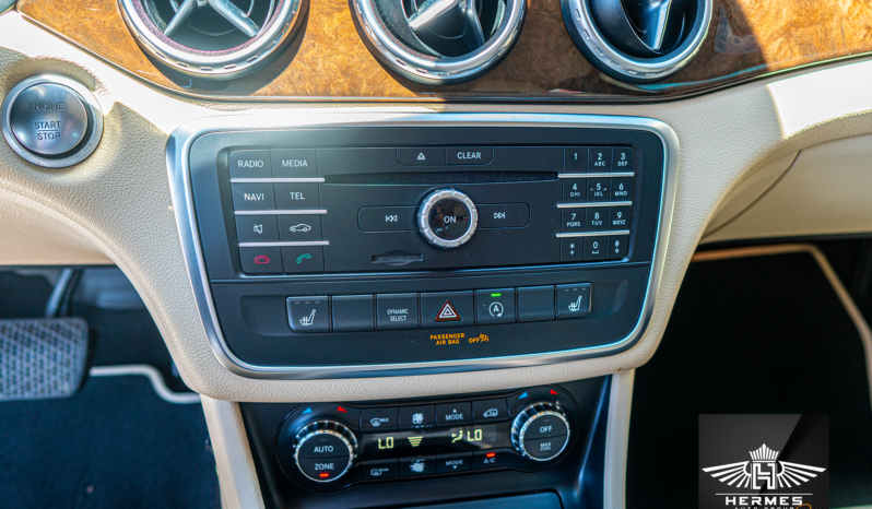2016 Mercedes-Benz GLA 250 full