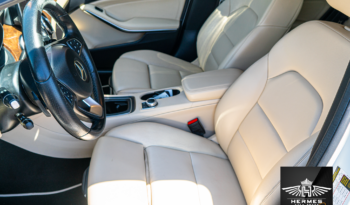 2016 Mercedes-Benz GLA 250 full