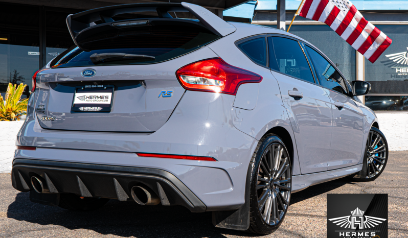 2017 Ford Focus RS Hatchback – MANUAL full