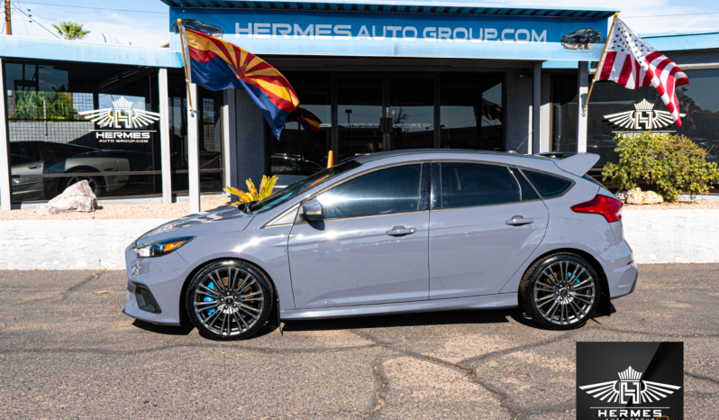 2017 Ford Focus RS Hatchback – MANUAL full