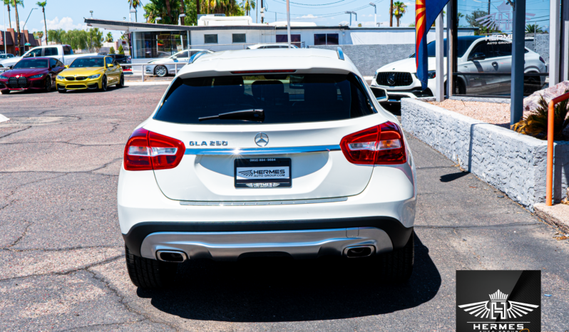 2016 Mercedes-Benz GLA 250 full