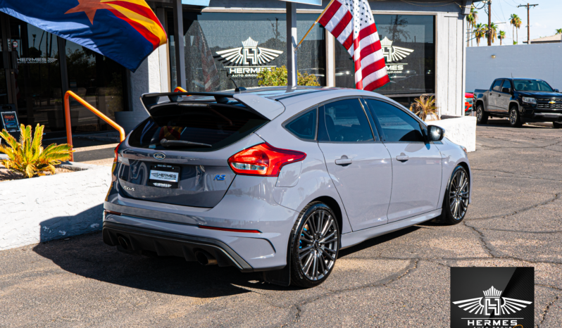 2017 Ford Focus RS Hatchback – MANUAL full