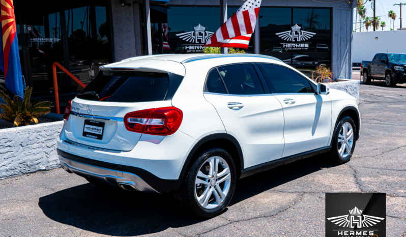 2016 Mercedes-Benz GLA 250 full